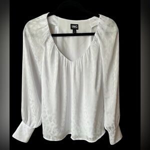 NWT INC International Concepts White V-Neck Long Sleeve Blouse